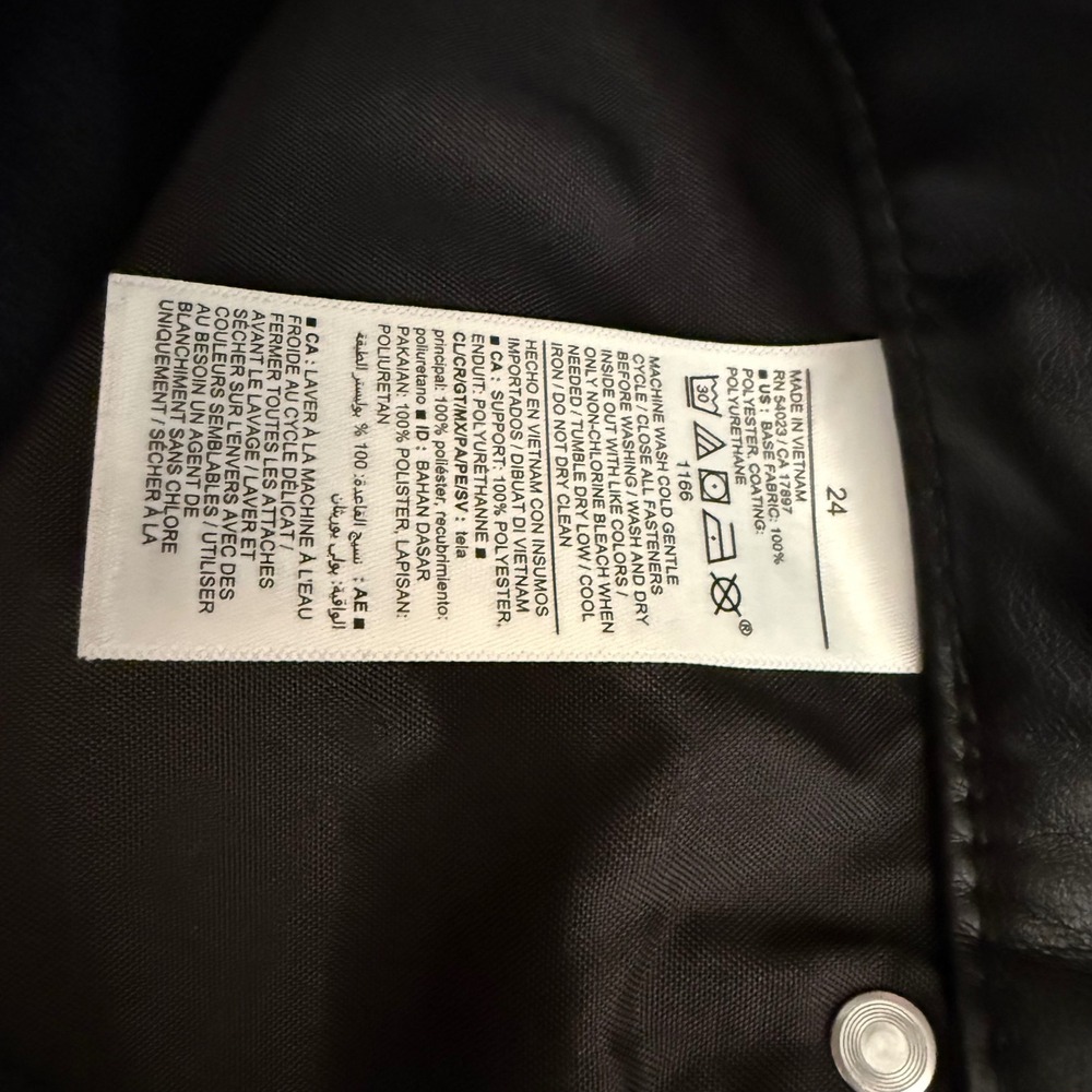 Old Navy Plus Size 24 Black Faux Leather High Rise O.G. Straight Leg Pants - Picture 4 of 4